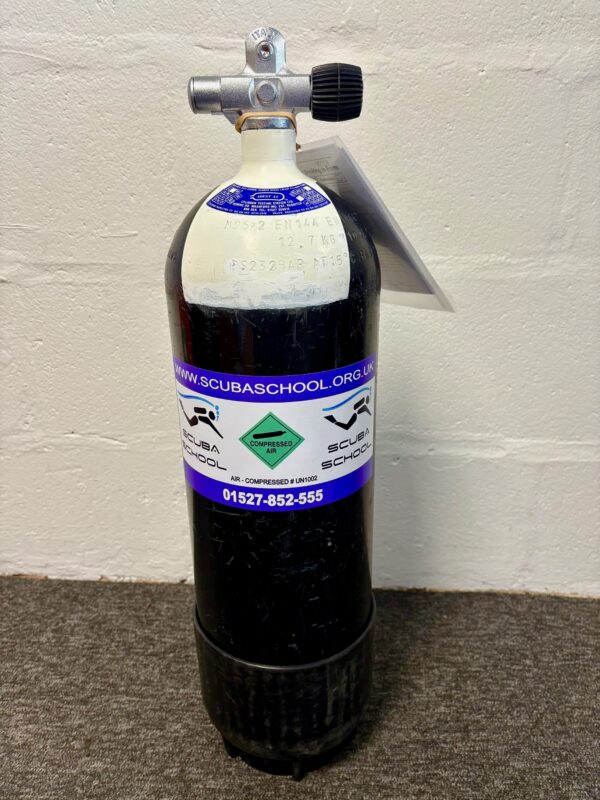 10L Steel 232 Bar (din/A) with New Test Certificate    (05220)