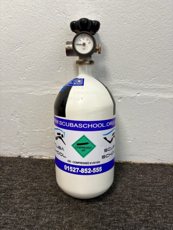 3L Steel 300 Bar Gun Cylinder with New Test Certificate    (CRC02)