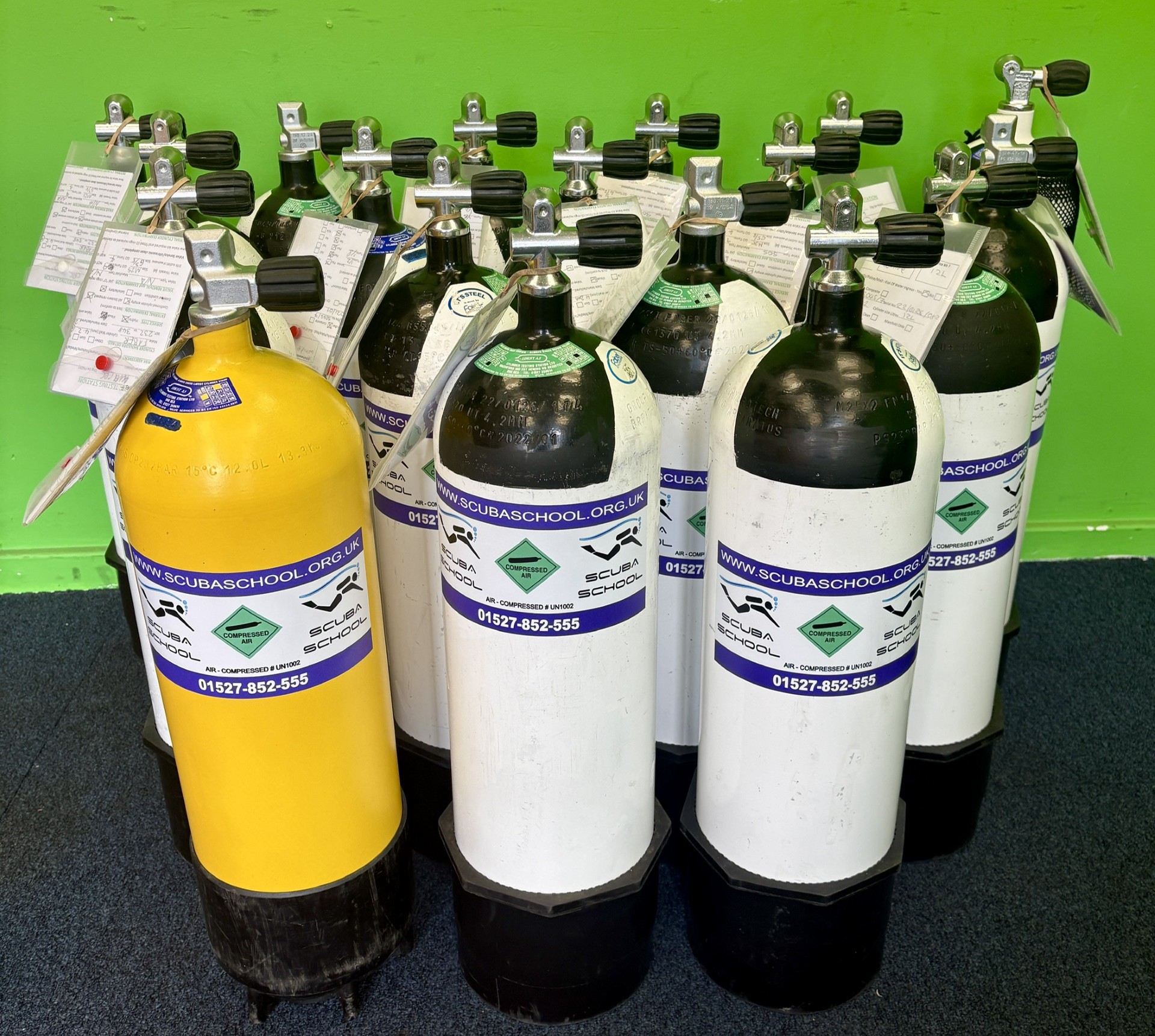 12L Steel 232Bar Cylinders with New Test Certificate (We have 20 in Stock and these are sold price each)