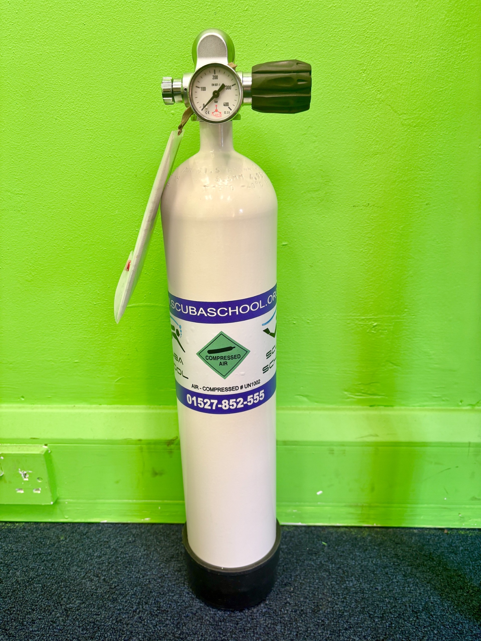 3L Steel 300 Bar Gun Cylinder with New Test Certificate CRC243 Really Good Condition