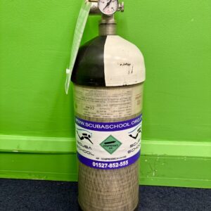 6.9L Carbon Fibre  300 Bar Gun Cylinder with New Test Certificate & Brand New Valve.  CRC254       PHONE FOR PRICE